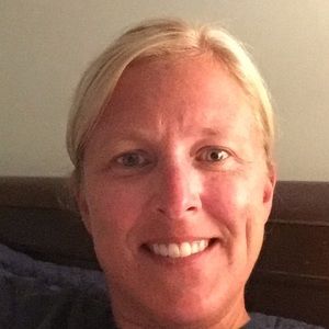 Meet your Posher, Holly